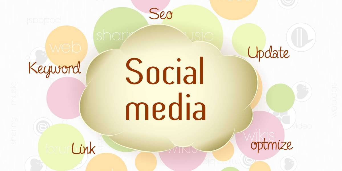 32 Quick Facts About Social Media