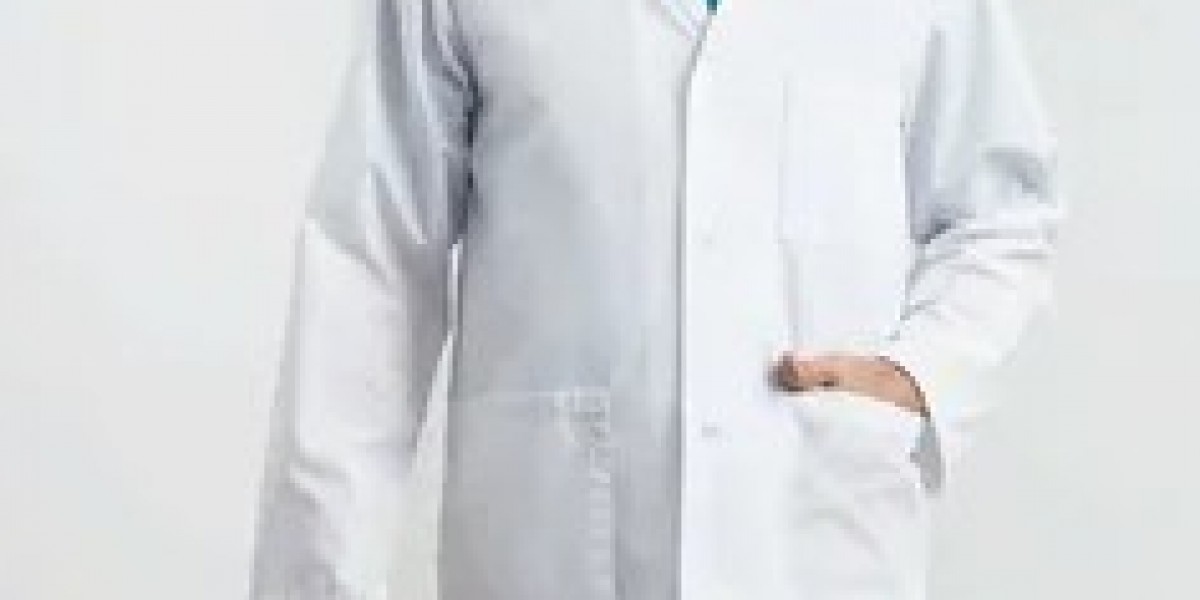 Dental Jackets: Essential Attire for Dental Professionals