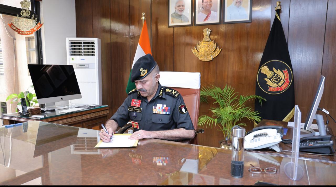 IPS Nalin Prabhat becomes special DG of Jammu and Kashmir - INFORMATION SITE