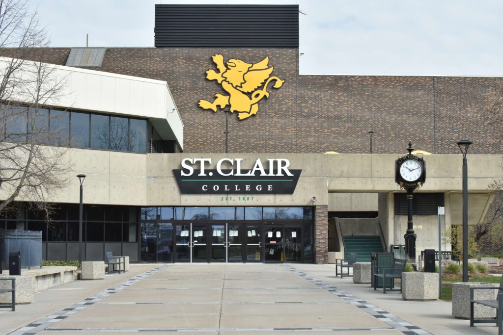 St. Clair College Ontario Canada | Top Colleges to Study in Canada | UniversityHub