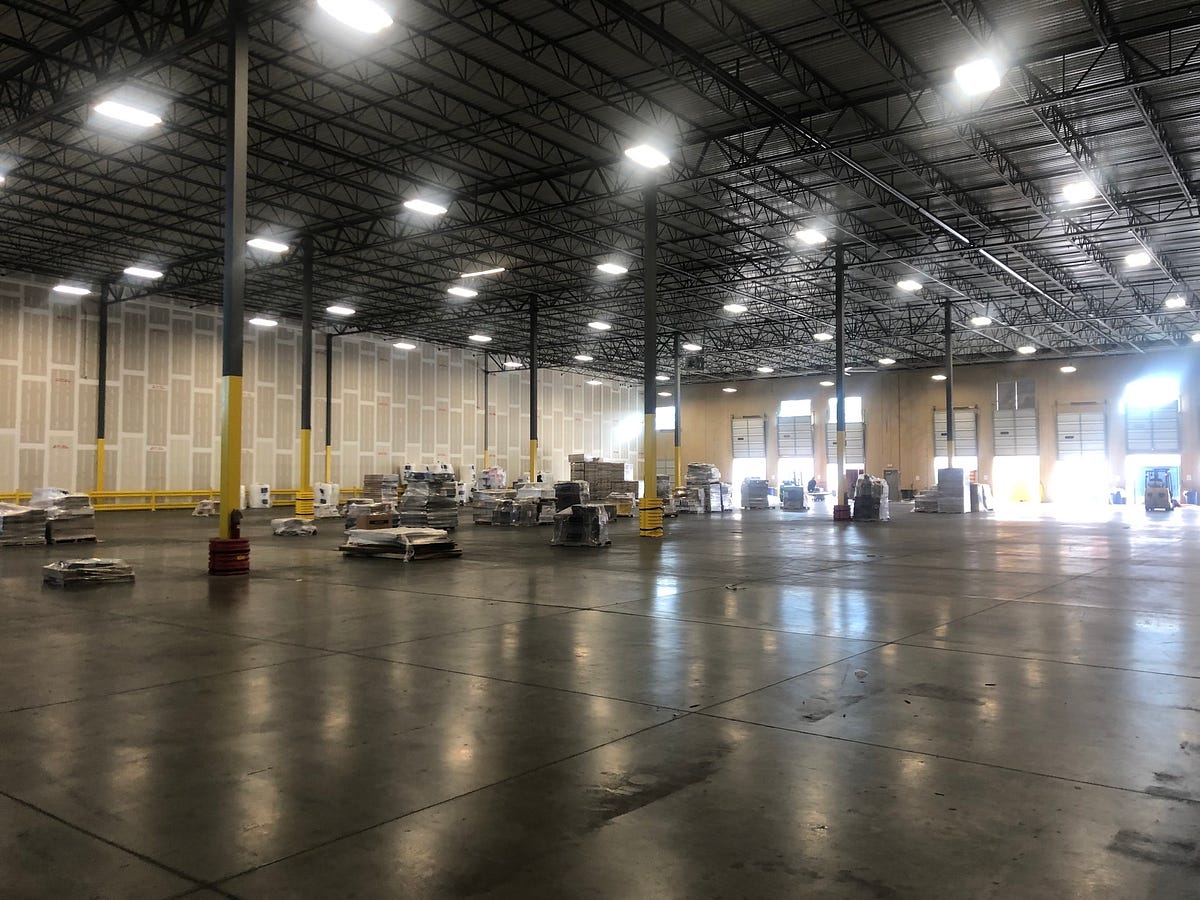 Warehouse Distribution in Georgia Enhanced by Smart Logistics Players | by Davis Delivery Service | Sep, 2025 | Medium