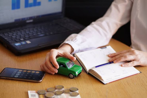 Plan Your Budget with an Easy-to-Use Auto Car Loan Calculator in Canada - I How To Article