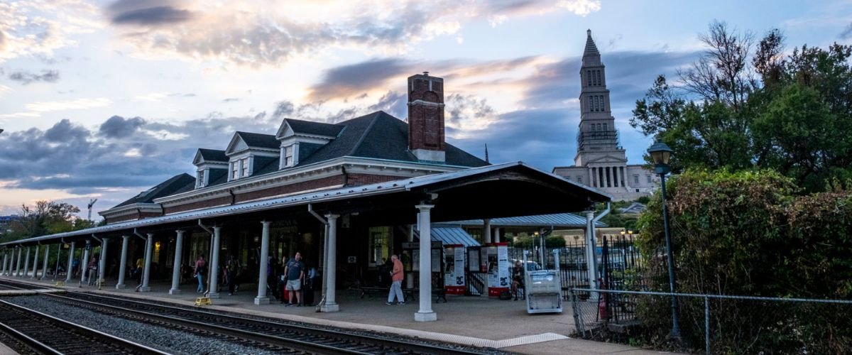 Alexandria Amtrak Station​ - ALX - Amtrak-Stations