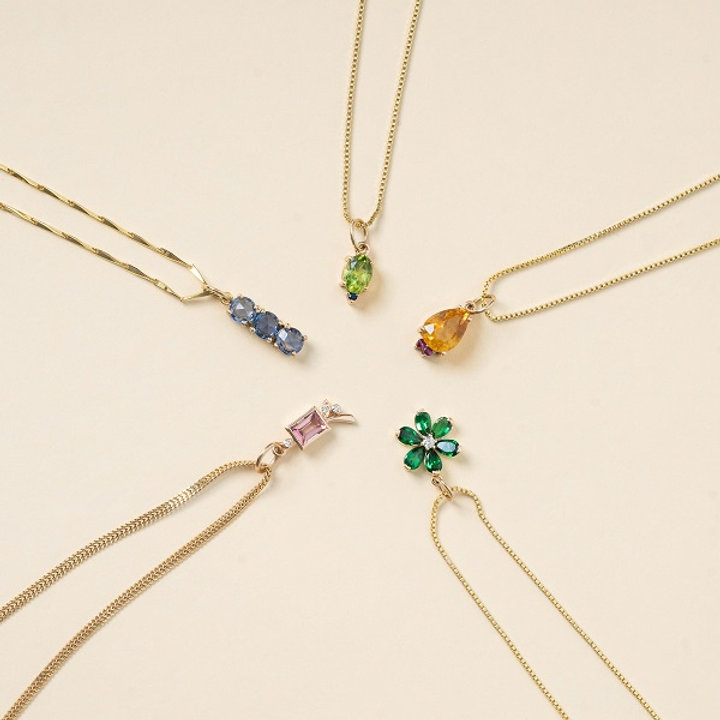 Gemstone Pendants: A Thoughtful Gift That Always Feels Personal