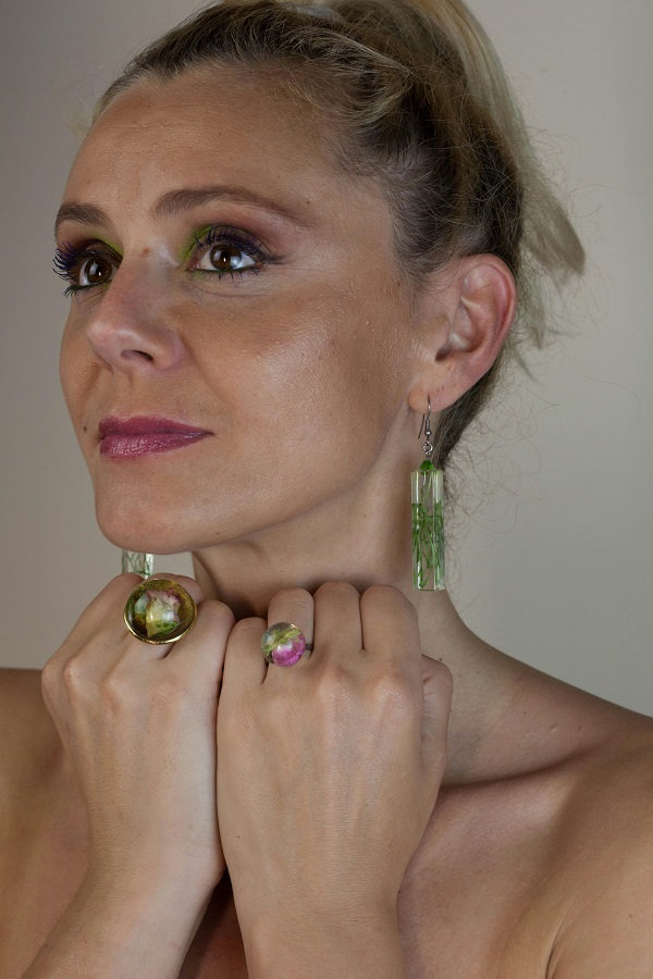 Cool, Calm, and Chic Why Mint Green Drop Earrings Are Having a Moment?