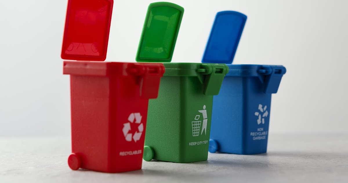 Plastic Garbage Bins: A Smart Choice for Waste Control
